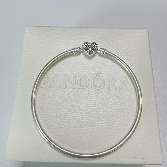 Pandora Moments Heart & Butterfly Bangle - Picture 1 of 3